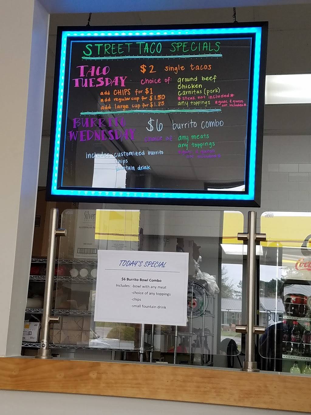 Street Taco | restaurant | 444 Ascauga Lake Rd, Graniteville, SC 29829, USA | 8033862081 OR +1 803-386-2081