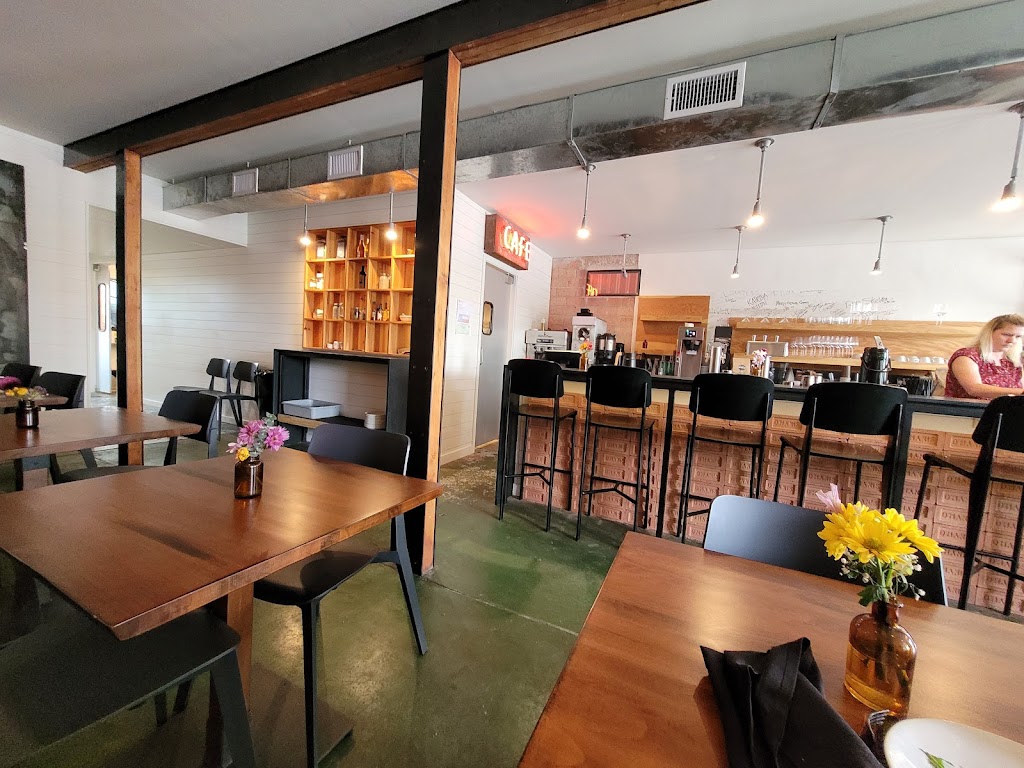 Leakey Drug | restaurant | 183 US-83, Leakey, TX 78873, USA | 8302324262 OR +1 830-232-4262