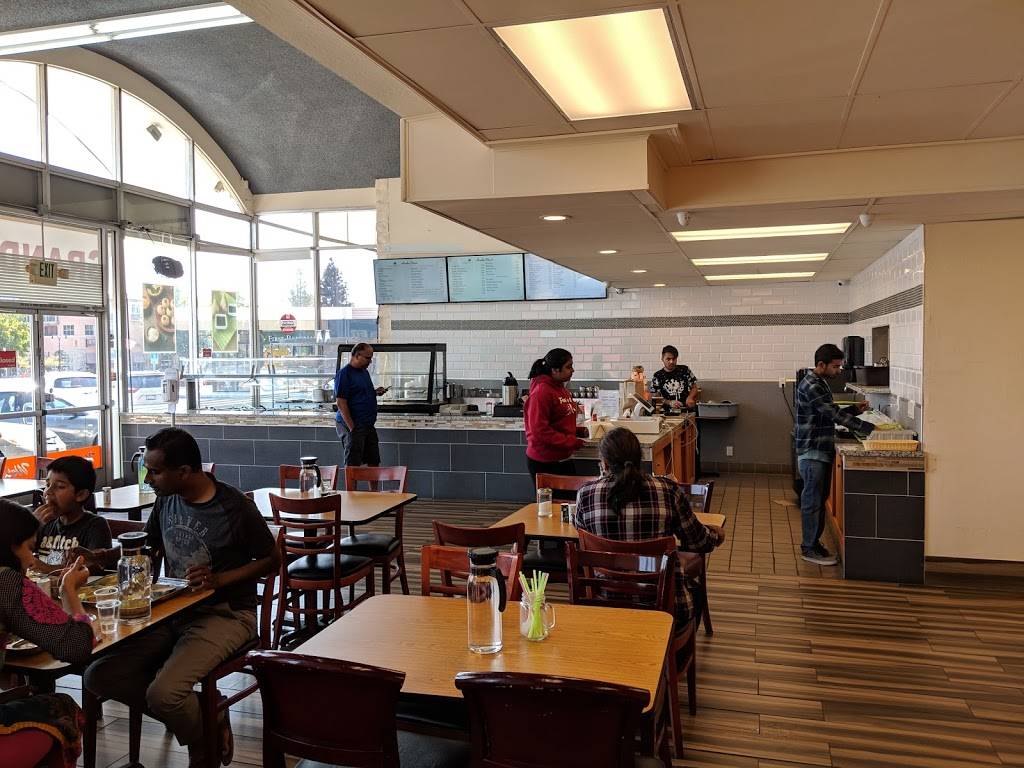 Radhe Chaat | restaurant | 10251 S De Anza Blvd, Cupertino, CA 95014, USA | 4089825220 OR +1 408-982-5220