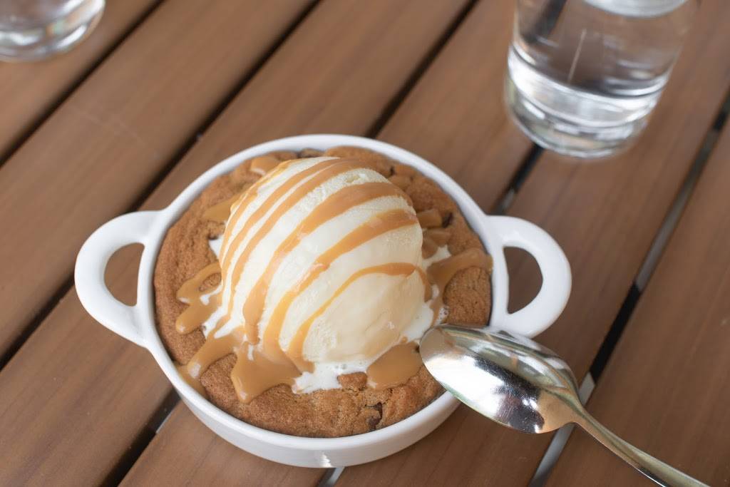 Season To Taste | restaurant | 2447 Massachusetts Ave, Cambridge, MA 02140, USA | 6179459535 OR +1 617-945-9535