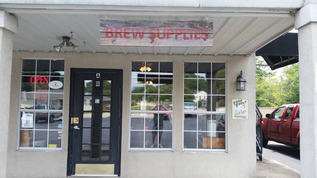 Grape & Grains/ Shoeless Brewing Co. | restaurant | 104 Mauldin Rd Ste. A, Greenville, SC 29605, USA | 8642365676 OR +1 864-236-5676