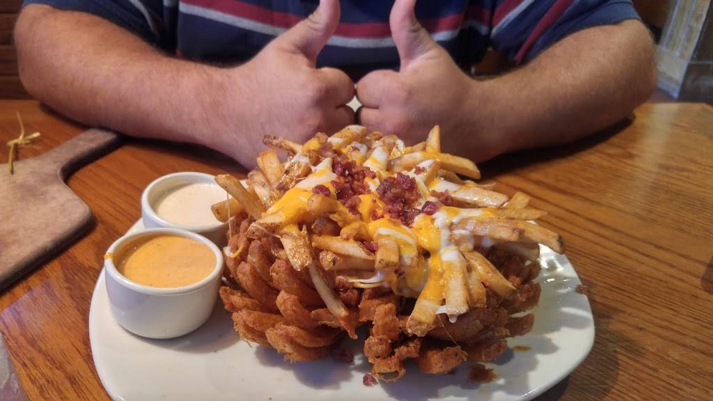 Outback Steakhouse | restaurant | 4510 E, FL-64, Bradenton, FL 34208, USA | 9417487783 OR +1 941-748-7783