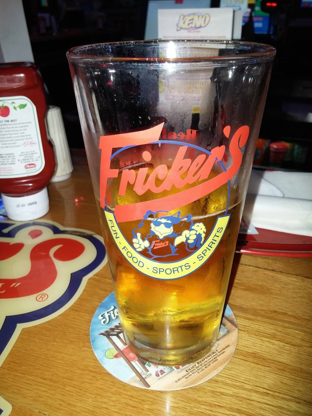 Frickers | restaurant | 8850 Governors Hill Dr, Cincinnati, OH 45249, USA | 5136839464 OR +1 513-683-9464