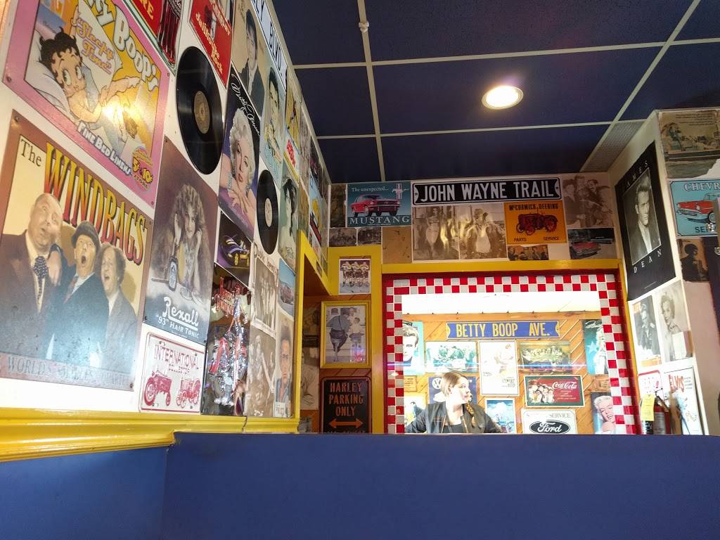 WIMPY’S DINER | restaurant | 1470 Weber St E, Kitchener, ON N2A 2Y5, Canada | 5198931458 OR +1 519-893-1458