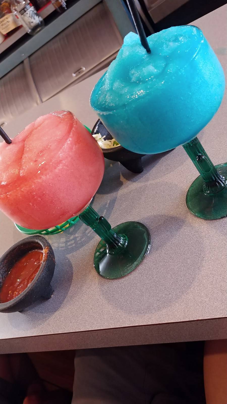 El Jimador | restaurant | 196 S Union Blvd, Lakewood, CO 80228, USA | 3039857597 OR +1 303-985-7597