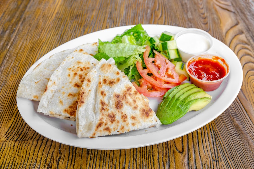 Daisy’s Pizza | restaurant | 3439 E Tremont Ave, Bronx, NY 10465, USA | 7189047979 OR +1 718-904-7979