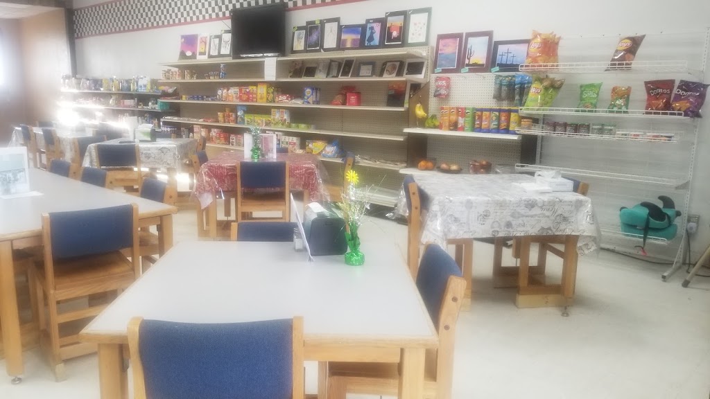 Brewster Grocery | restaurant | 325 Kansas Ave, Brewster, KS 67732, USA | 7856942824 OR +1 785-694-2824