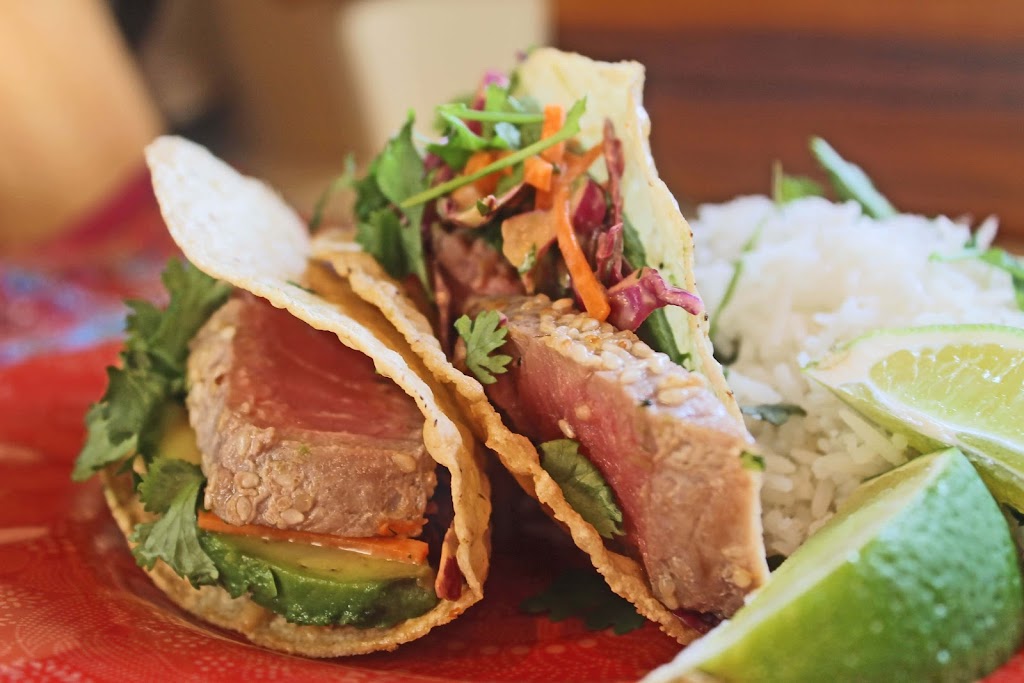 Azteco Taco By The Chef | restaurant | 13452 Biscayne Blvd, North Miami, FL 33181, USA | 3054549031 OR +1 305-454-9031
