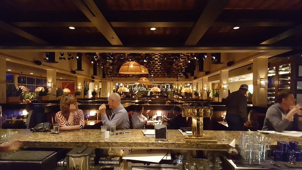 Waterfront Grill Tulsa | restaurant | 120 Aquarium Dr, Jenks, OK 74037, USA | 9185186300 OR +1 918-518-6300