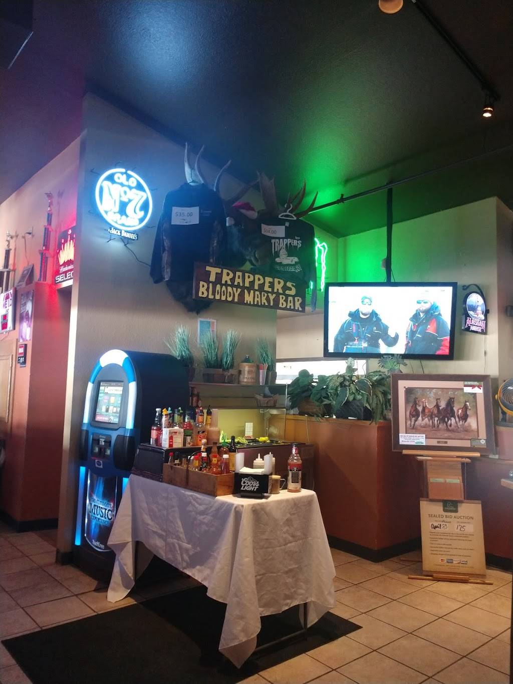 Trappers Bar and Grill | restaurant | 6810 Lake Dr, Lino Lakes, MN 55014, USA | 6517847474 OR +1 651-784-7474