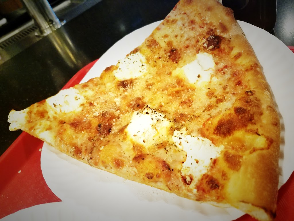 Little Steves Pizzeria | meal takeaway | 1114 Boylston St, Boston, MA 02215, USA | 6172665566 OR +1 617-266-5566