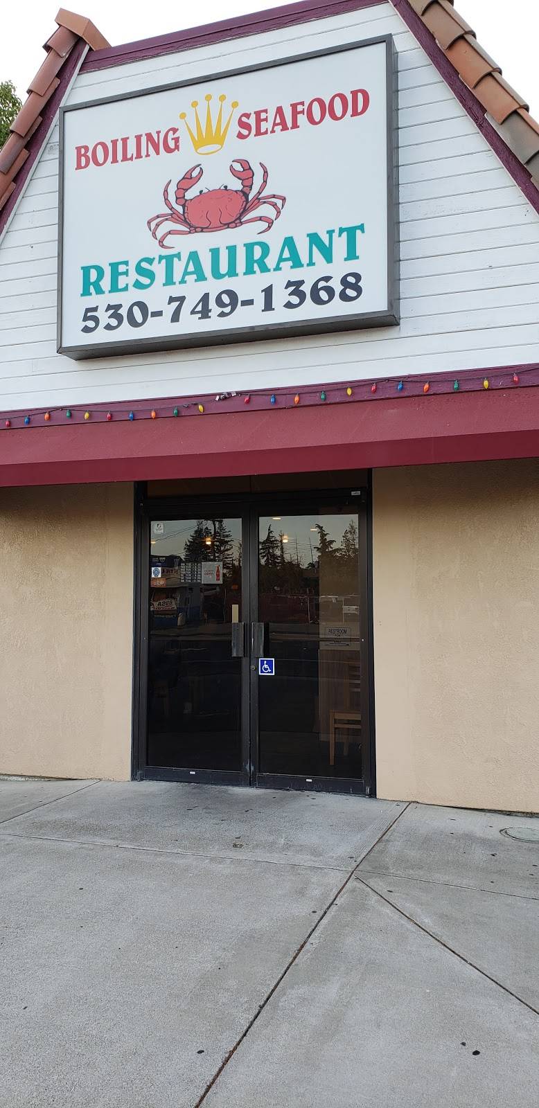 Boiling Seafood Restaurant | restaurant | 1665 N Beale Rd, Marysville, CA 95901, USA | 5307491368 OR +1 530-749-1368