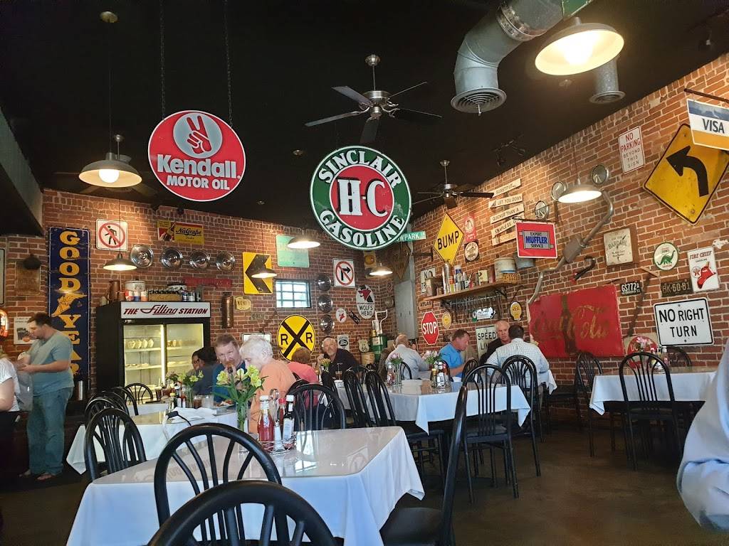 The Filling Station | restaurant | 316 N Hamilton St, Dalton, GA 30720, USA | 7062793355 OR +1 706-279-3355