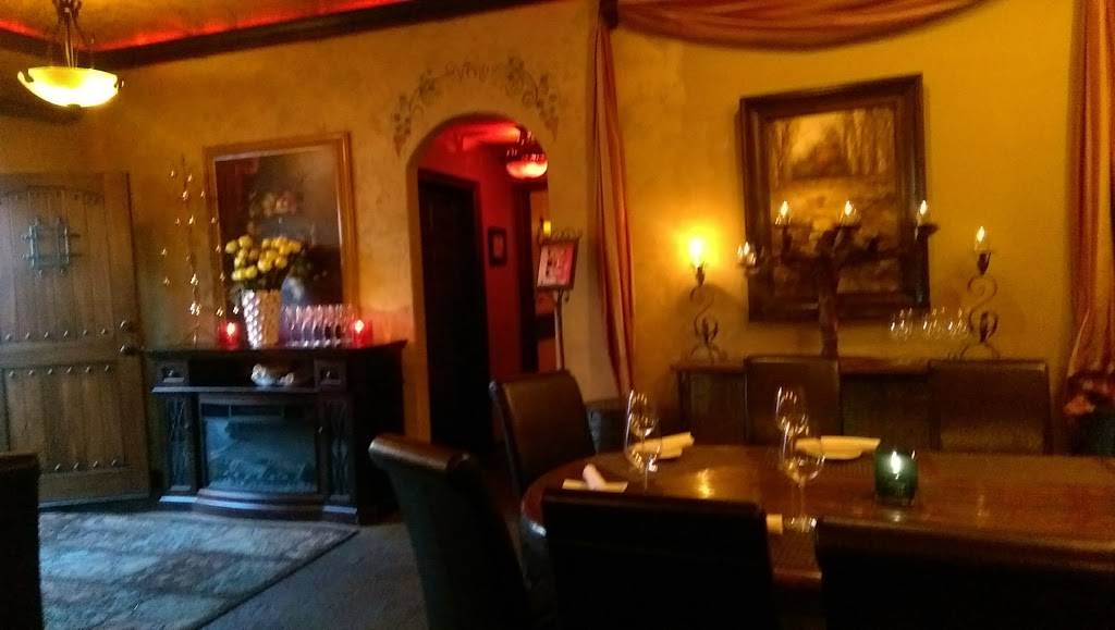 Vino Wine & Tapas Room | restaurant | 18046 W Ventura Blvd, Encino, CA 91316, USA | 8183432525 OR +1 818-343-2525