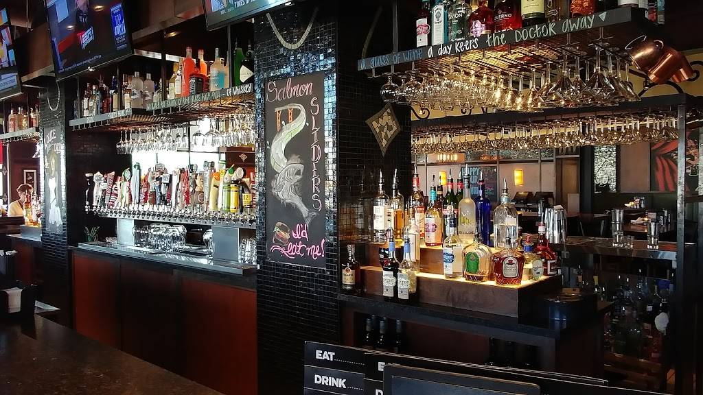 Bar Louie | night club | 10267 Penny Ln #2034, Miamisburg, OH 45342, USA | 9379144000 OR +1 937-914-4000