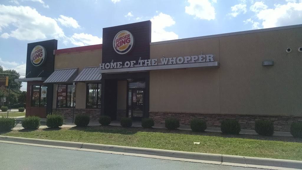 Burger King | restaurant | 4708 W Market St, Greensboro, NC 27407, USA | 3362927523 OR +1 336-292-7523