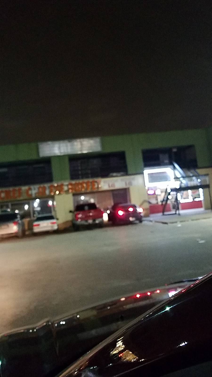 Maldonado Pupuseria | restaurant | 812 Maxey Rd, Houston, TX 77013, USA | 7134557705 OR +1 713-455-7705