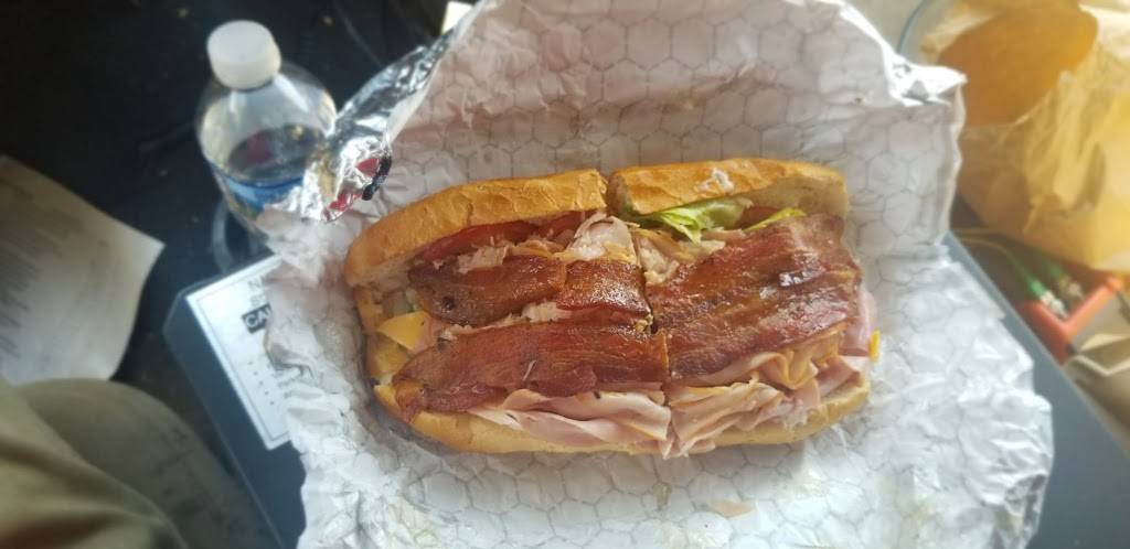 Eddies Pizza | restaurant | 8223 Woodyard Rd, Clinton, MD 20735, USA | 3018775478 OR +1 301-877-5478