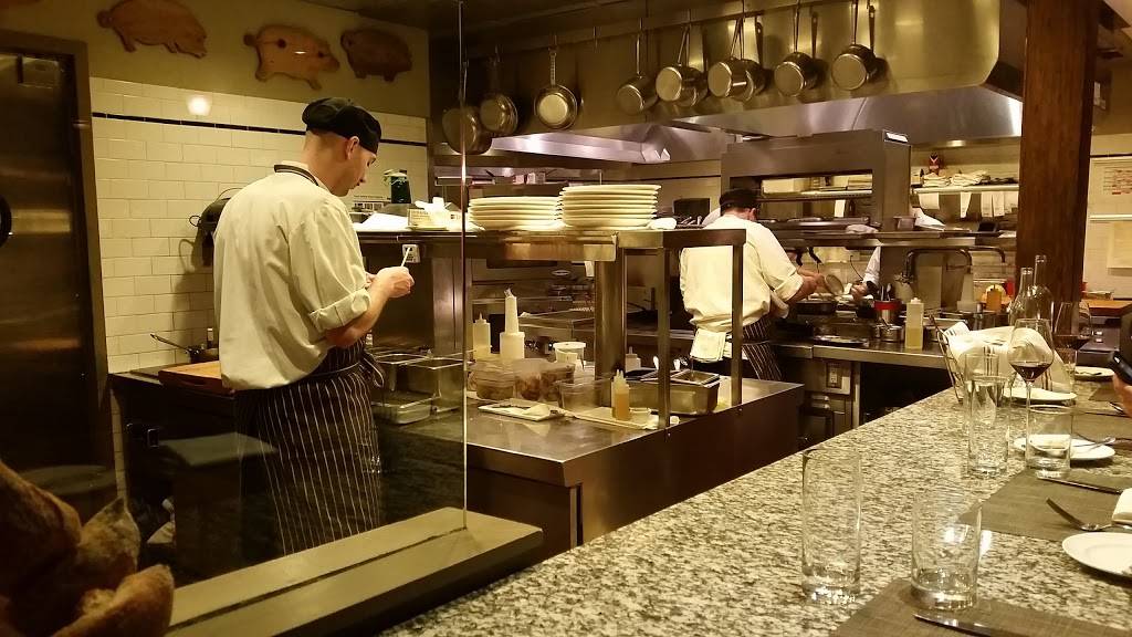 Craigie On Main | restaurant | 853 Main St, Cambridge, MA 02139, USA | 6174975511 OR +1 617-497-5511