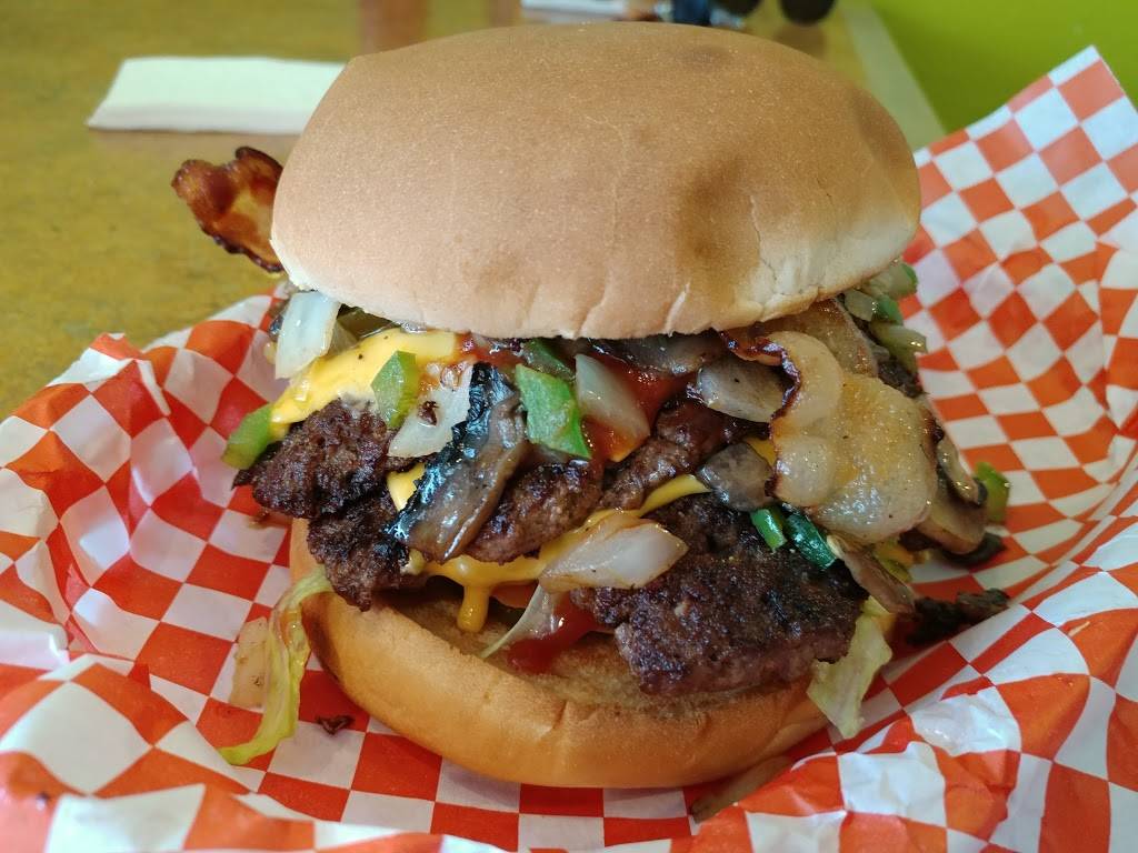 Burger Island | restaurant | 1208 E Belt Line Rd #108, Carrollton, TX 75006, USA | 9722454628 OR +1 972-245-4628