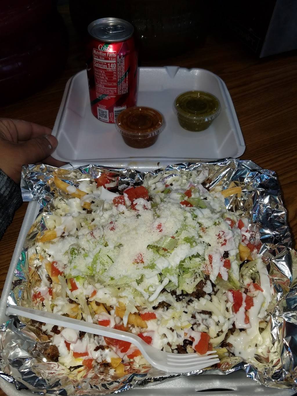 Geno Nottolinis Pizza | restaurant | 1800 South 13th Street, Milwaukee, WI 53204, USA | 4146451900 OR +1 414-645-1900