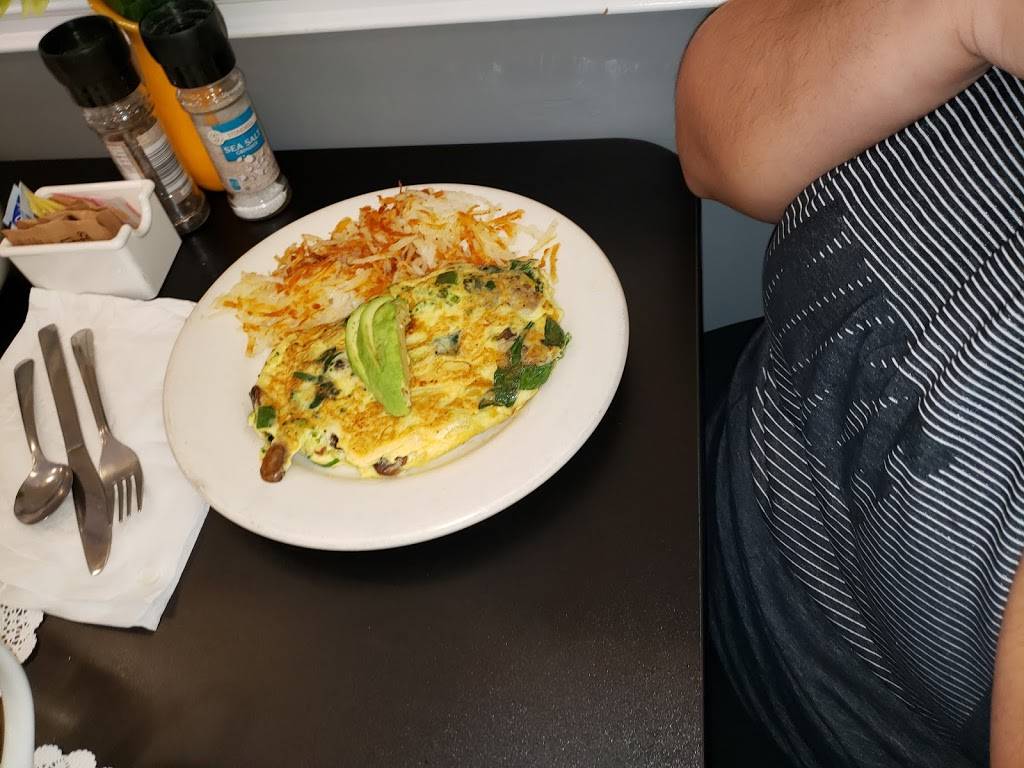 Mornings Breakfast & Brunch | restaurant | 2654 Lake Cir Dr, Indianapolis, IN 46268, USA | 3173895967 OR +1 317-389-5967