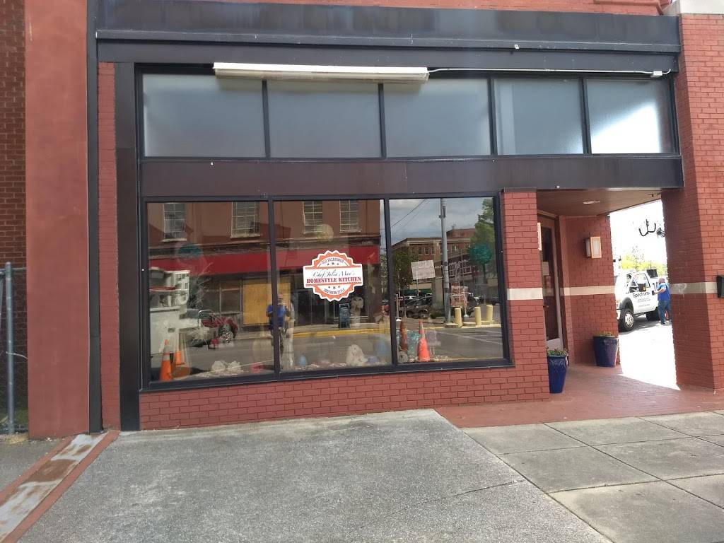 Homestyle Kitchen | restaurant | 1901 2nd Ave N, Bessemer, AL 35020, USA | 2055657278 OR +1 205-565-7278