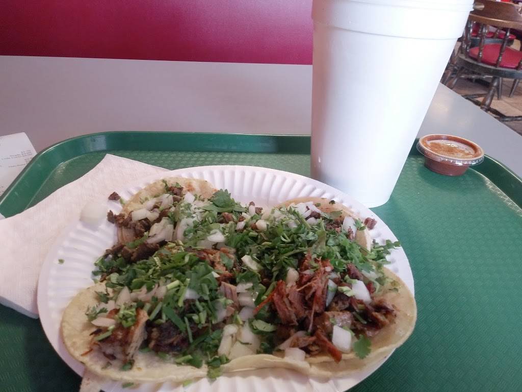 Taco Mich & Bar | restaurant | 5122 W Northern Ave, Glendale, AZ 85301, USA | 6239372502 OR +1 623-937-2502