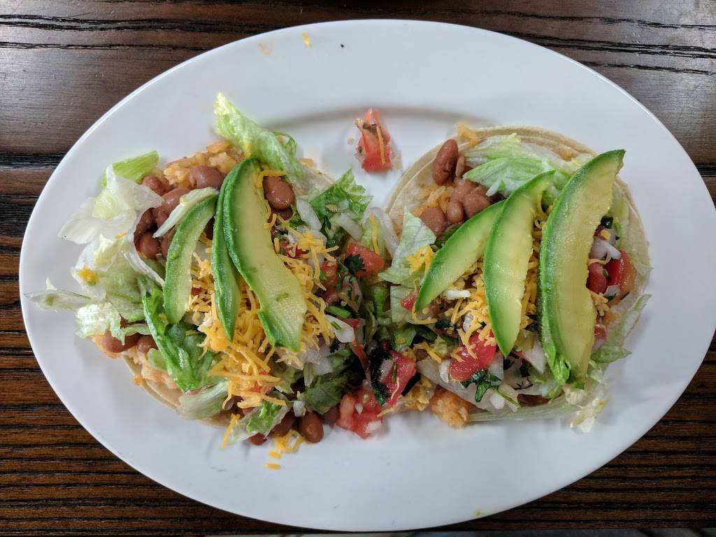 El Palmar Restaurant & Market | restaurant | 757 Lincoln Ave, San Rafael, CA 94901, USA | 4154624497 OR +1 415-462-4497