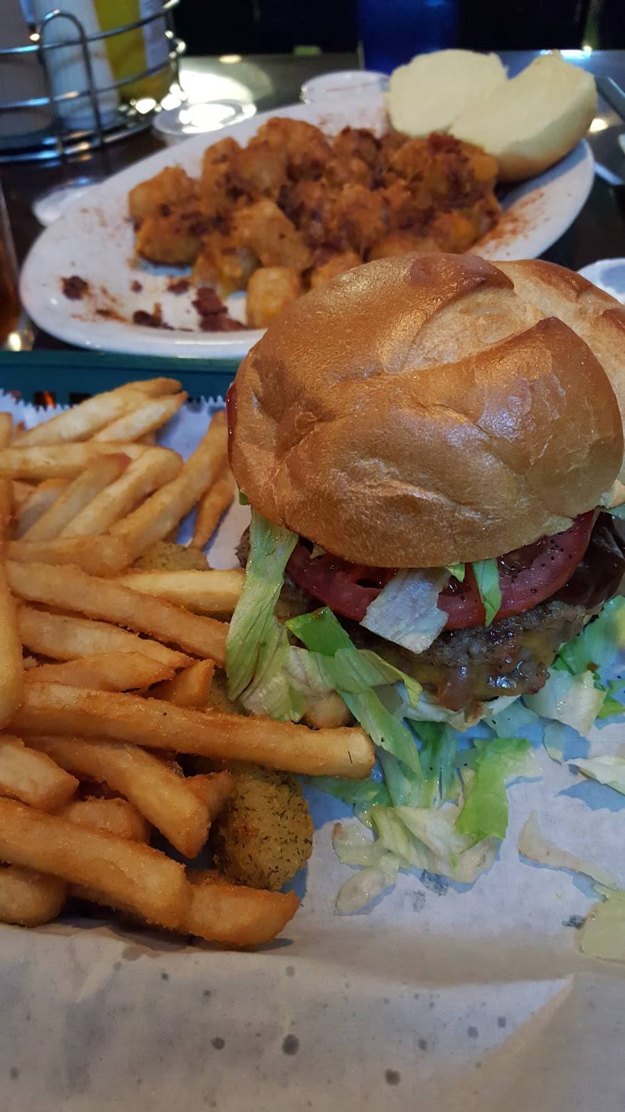 The Green Stinger - Dover | restaurant | 492 Walnut Shade Rd, Dover, DE 19901, USA | 3026983305 OR +1 302-698-3305