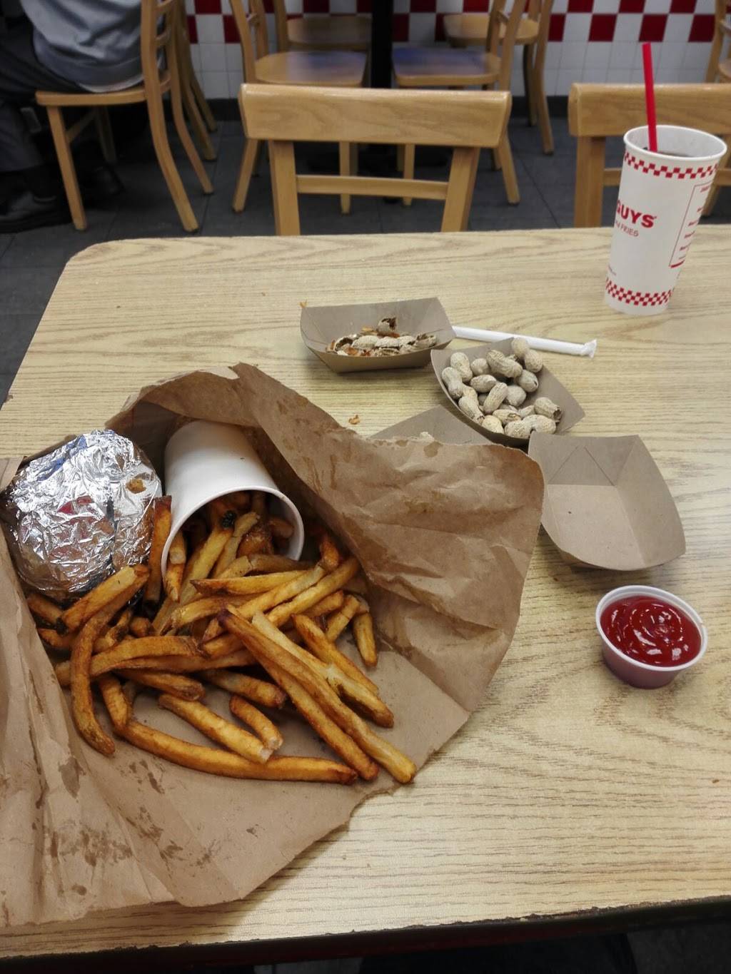 Five Guys | meal takeaway | 350 NY-110, Huntington Station, NY 11746, USA | 6312714144 OR +1 631-271-4144