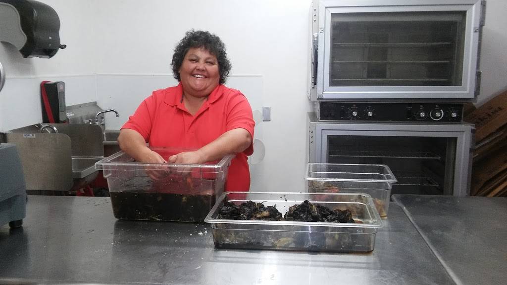 Yolis Mexico Grande | restaurant | 1015 E Benson Hwy, Tucson, AZ 85713, USA | 5208340160 OR +1 520-834-0160