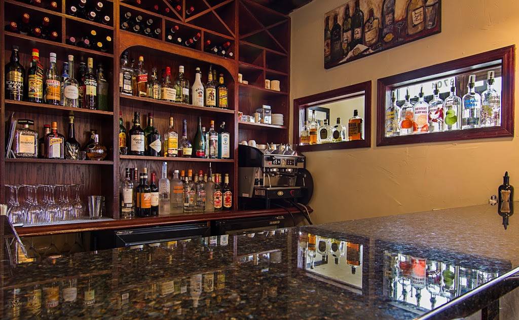 Pizzaiolo by Paninos | restaurant | 3704 N Broadway, Chicago, IL 60613, USA | 7734725004 OR +1 773-472-5004