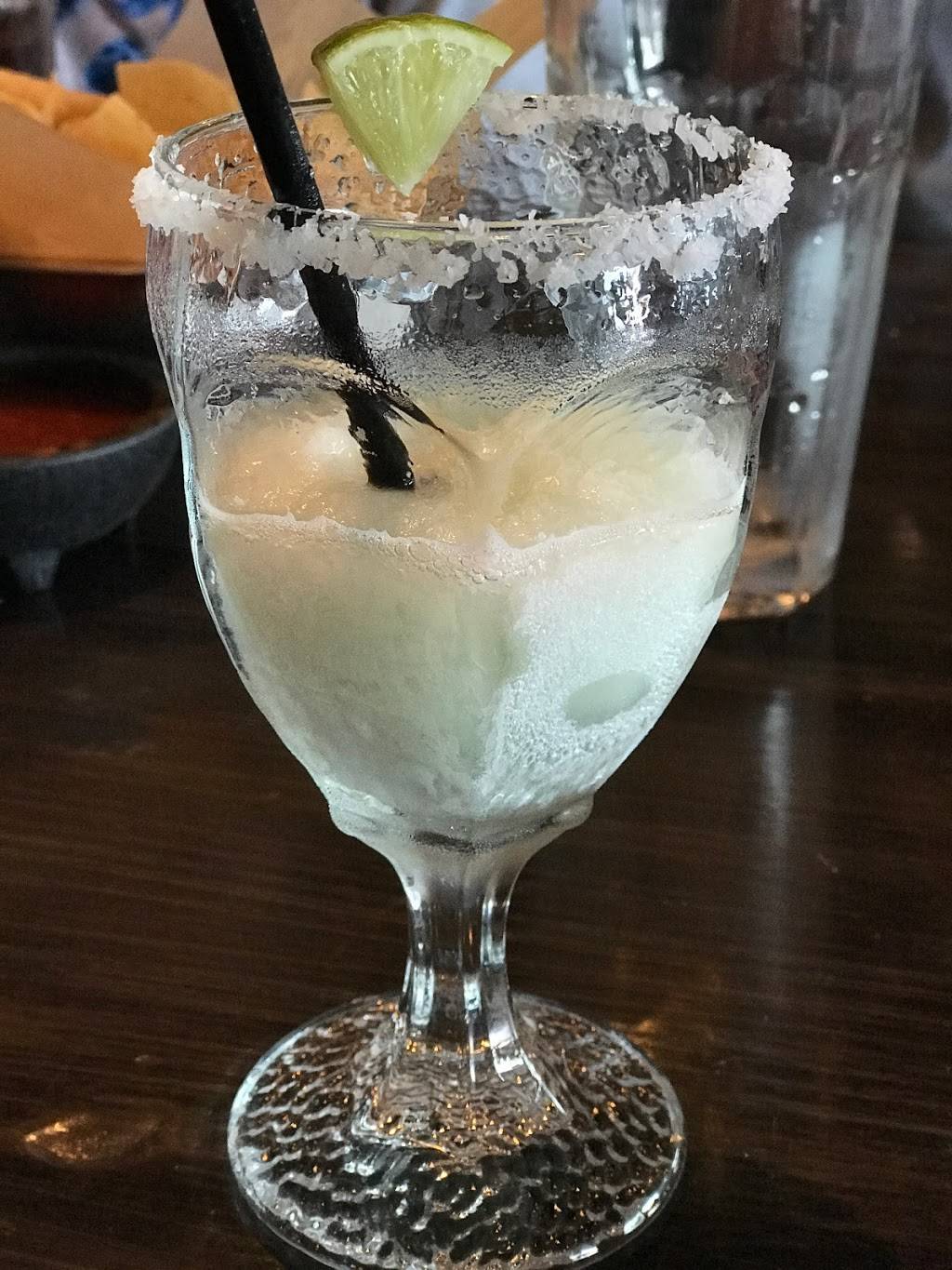 Victors Mexican Grille | restaurant | 7035 West Grand Parkway South #35, Richmond, TX 77407, USA | 8325327409 OR +1 832-532-7409