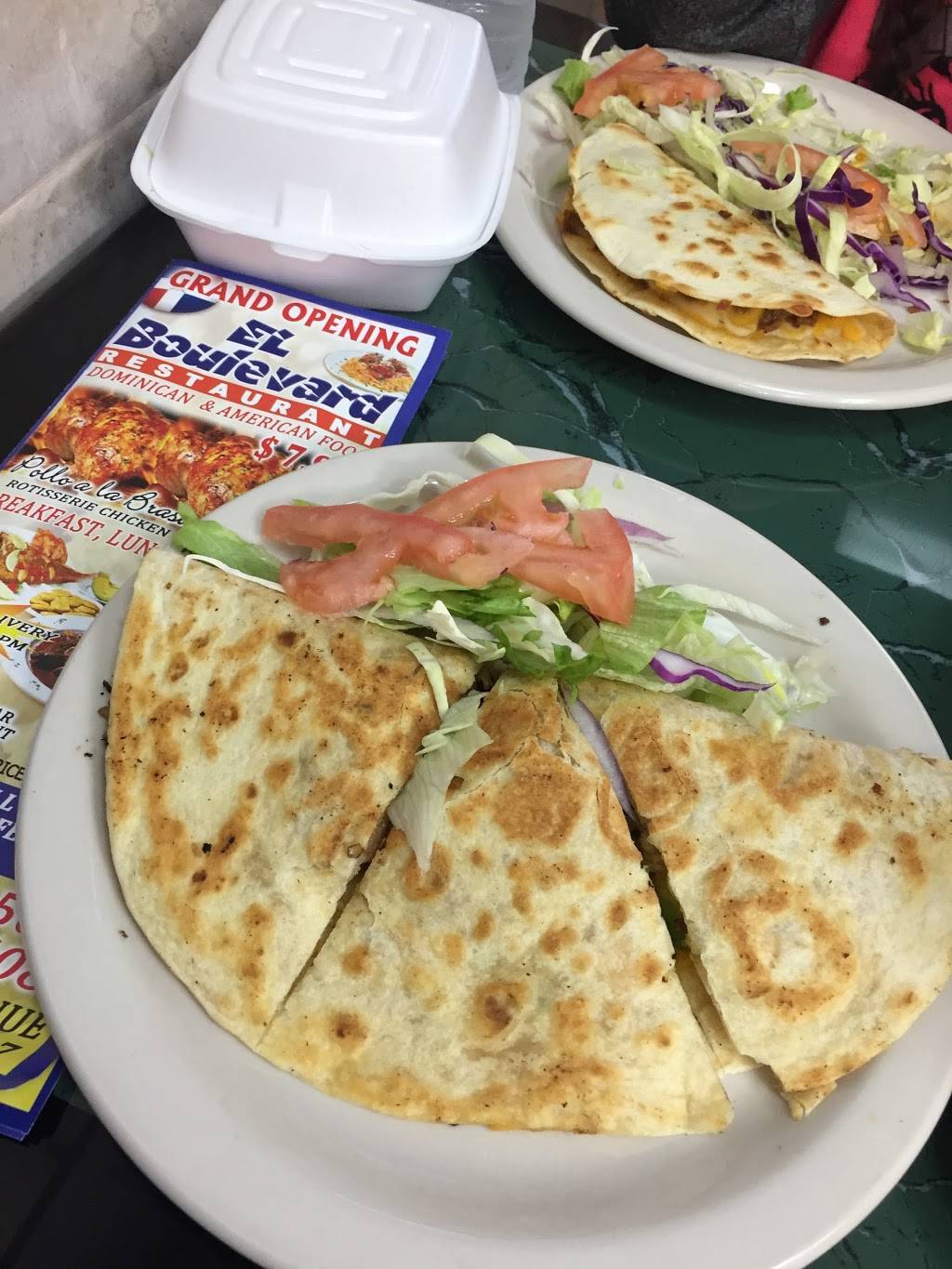 El Boulevard | restaurant | 9422 Liberty Ave, Ozone Park, NY 11417, USA | 9173005020 OR +1 917-300-5020