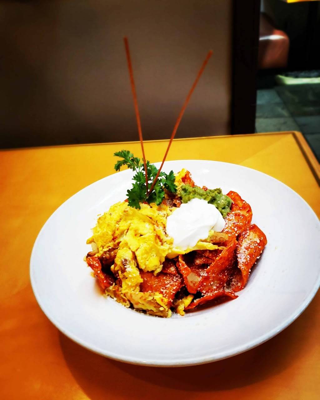 The Grand Kitchen + Bar | restaurant | 150 W Grand Ave, Escondido, CA 92025, USA | 7602940790 OR +1 760-294-0790