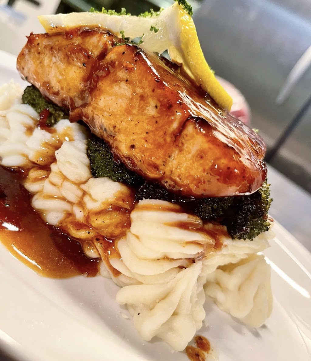 Chef Reece Kitchen | meal takeaway | 8881 Pembroke Rd, Pembroke Pines, FL 33025, USA | 7548889994 OR +1 754-888-9994