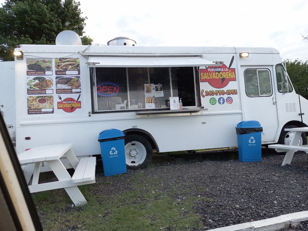 Pupuseria La Salvadoreña | restaurant | 10055 Washington Blvd N, Laurel, MD 20707, USA | 2407904955 OR +1 240-790-4955