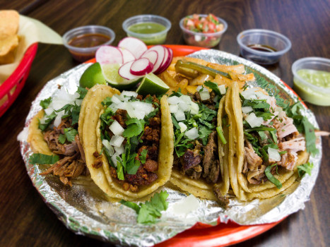 Taqueria V.I.P. (Food Truck) | restaurant | 6750 Telephone Rd, Houston, TX 77061, USA | 7134493162 OR +1 713-449-3162
