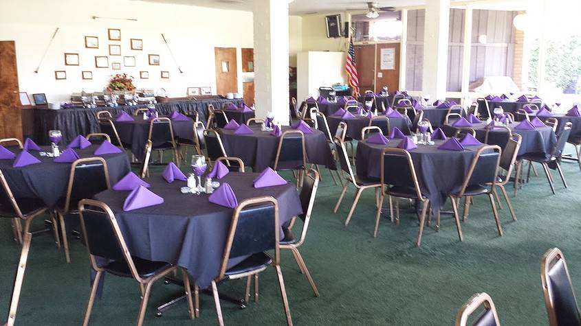 Pitching Wedge | restaurant | 5300 S Laspina St, Tulare, CA 93274, USA | 5596860270 OR +1 559-686-0270