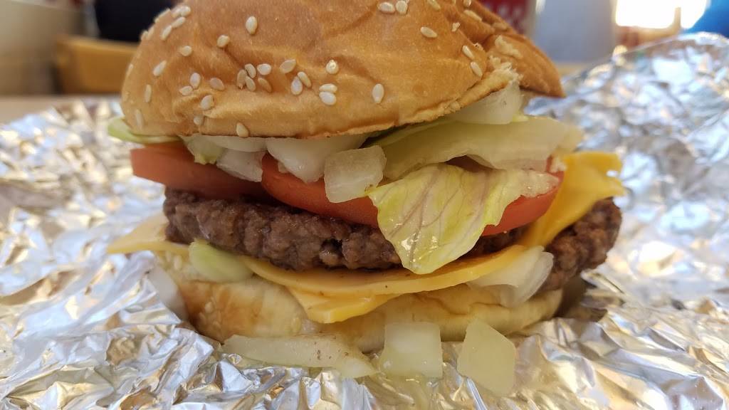 Five Guys | meal takeaway | 5122 Nesconset Hwy, Port Jefferson Station, NY 11776, USA | 6313310400 OR +1 631-331-0400