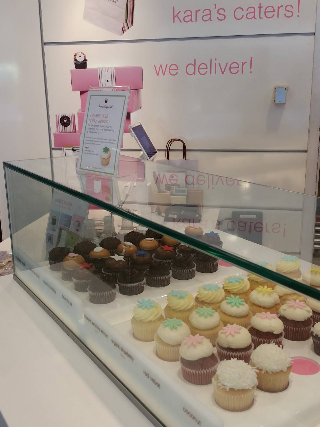 Karas Cupcakes | bakery | Three Embarcadero Center, San Francisco, CA 94111, USA | 4153912588 OR +1 415-391-2588