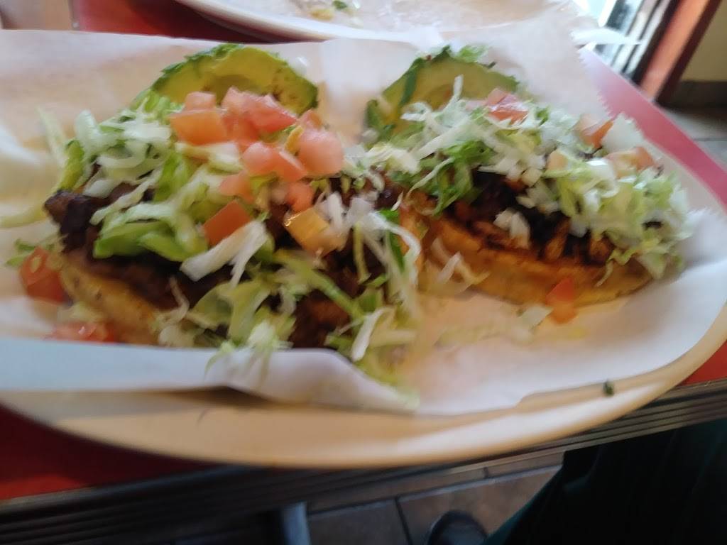 La Cabanita | restaurant | 10401 S Muskegon Ave, Chicago, IL 60617, USA | 7739022138 OR +1 773-902-2138