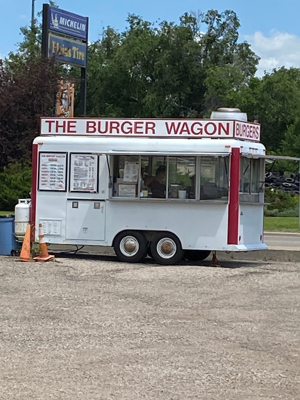 Burger Wagon Sheridan Wyoming | restaurant | 1294 Coffeen Ave, Sheridan, WY 82801, USA | 3077513957 OR +1 307-751-3957