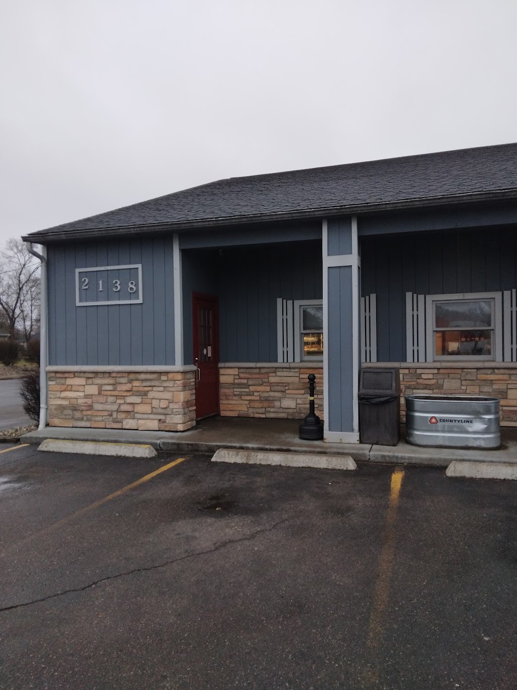 Sweetwaters Donut Mill | cafe | 2138 S Sprinkle Rd, Kalamazoo, MI 49001, USA | 2693884613 OR +1 269-388-4613