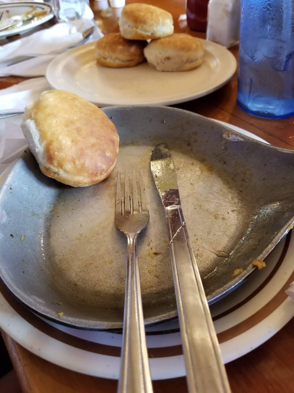 Famous Amos Restaurant | restaurant | 10339 San Jose Blvd, Jacksonville, FL 32257, USA | 9042686159 OR +1 904-268-6159