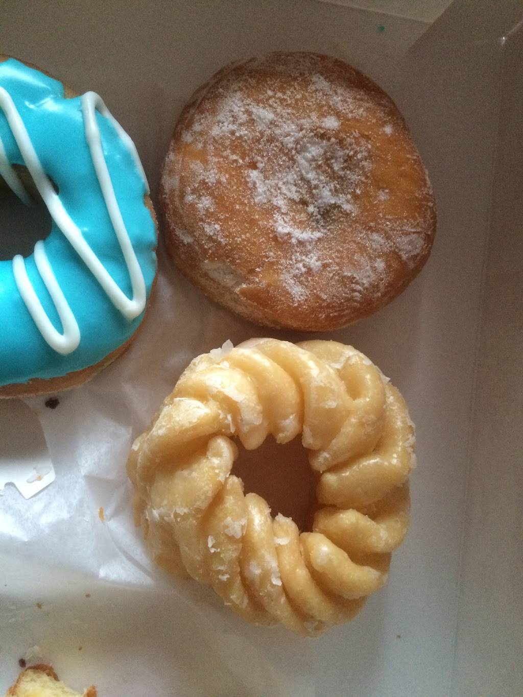 Dunkin Donuts | cafe | 15367 Horace Harding Expy, Flushing, NY 11367, USA | 7183584031 OR +1 718-358-4031