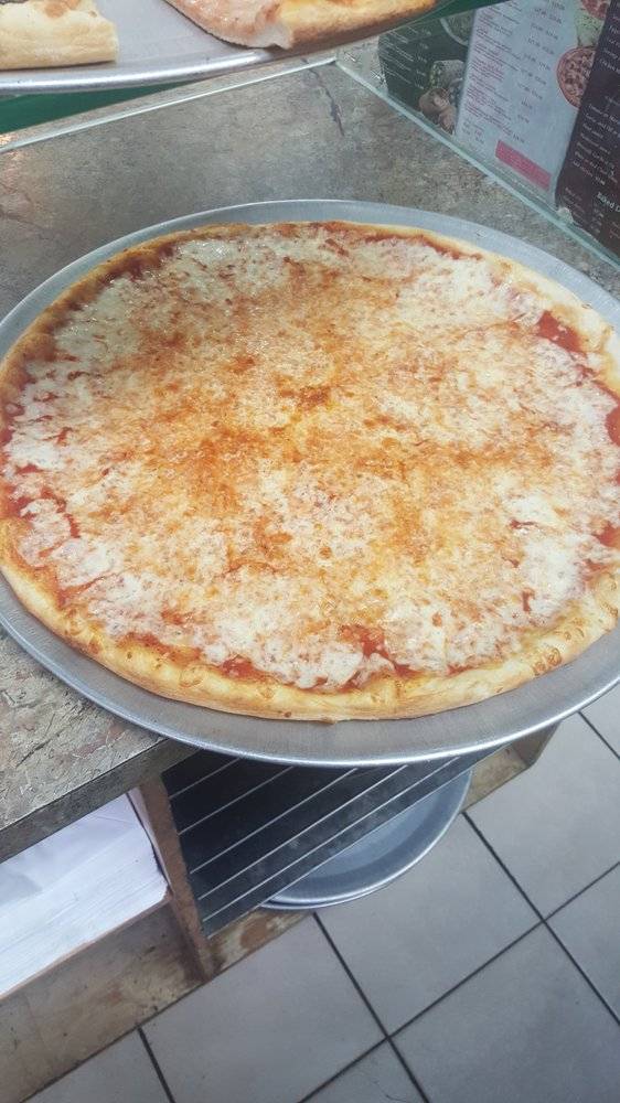 Beverley Pizza & Cafe | meal delivery | 358 E 2nd St, Brooklyn, NY 11218, USA | 7184310222 OR +1 718-431-0222