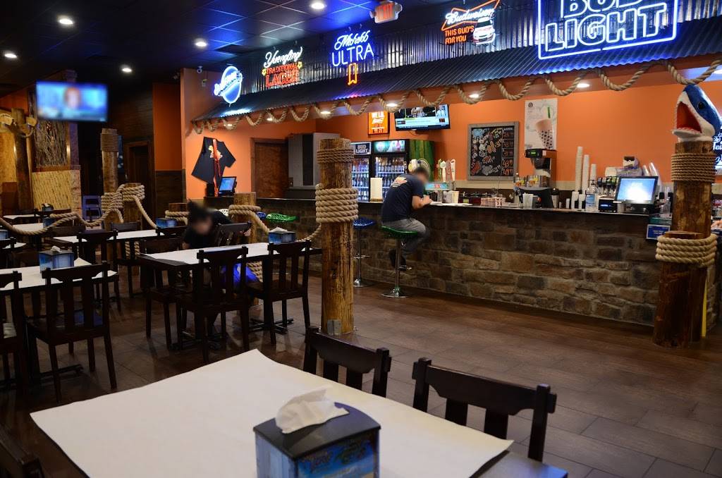 Storming Crab™-Seafood Restaurant | restaurant | 2135 Lowes Dr, Clarksville, TN 37040, USA | 9318028988 OR +1 931-802-8988