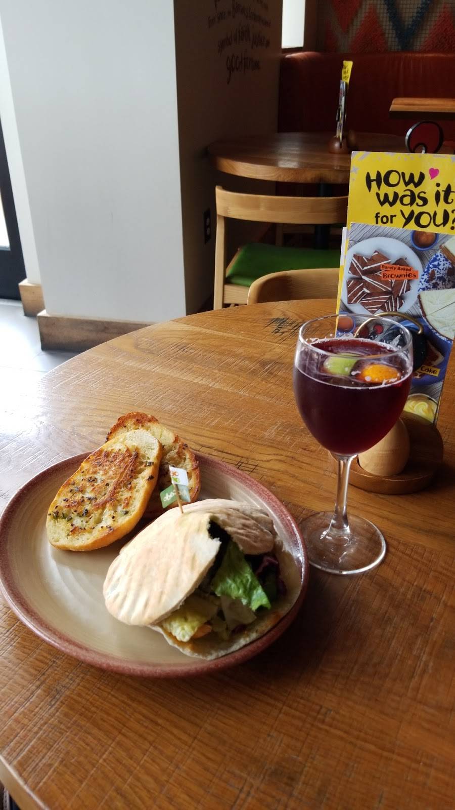 Nandos | restaurant | 6600 Springfield Mall, Springfield, VA 22150, USA | 5712556806 OR +1 571-255-6806